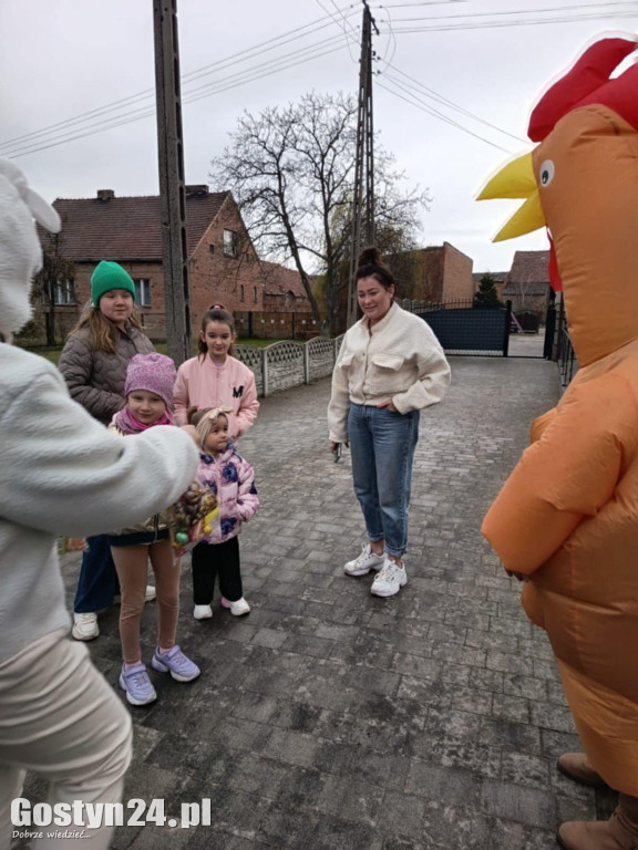 Zajączek odwiedził najmłodszych w Łęce Wielkiej