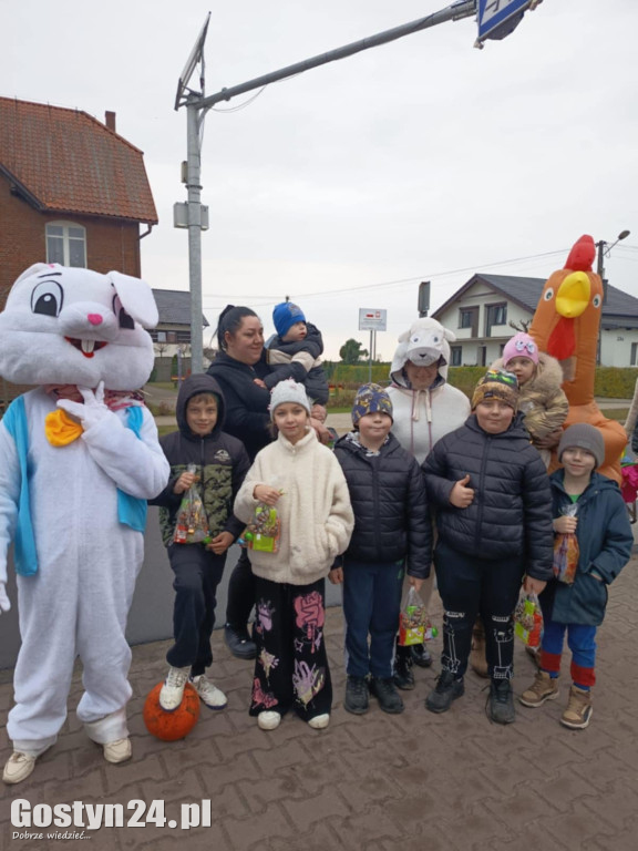 Zajączek odwiedził najmłodszych w Łęce Wielkiej