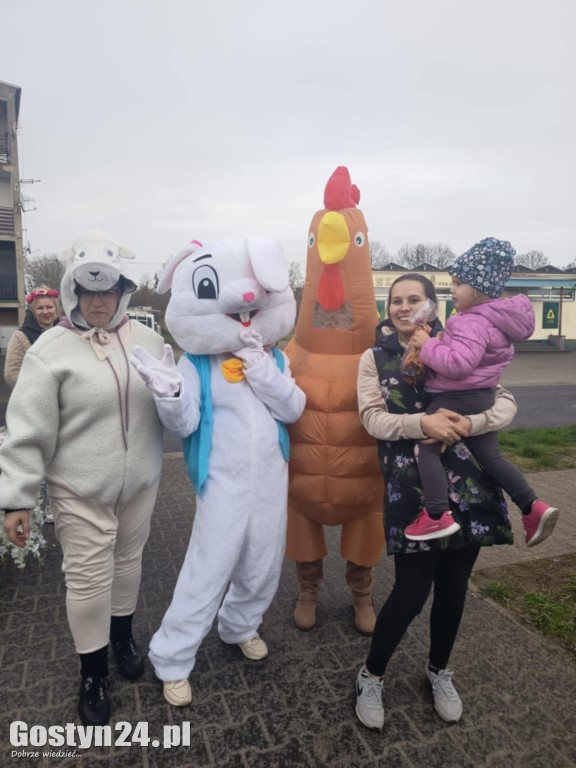 Zajączek odwiedził najmłodszych w Łęce Wielkiej