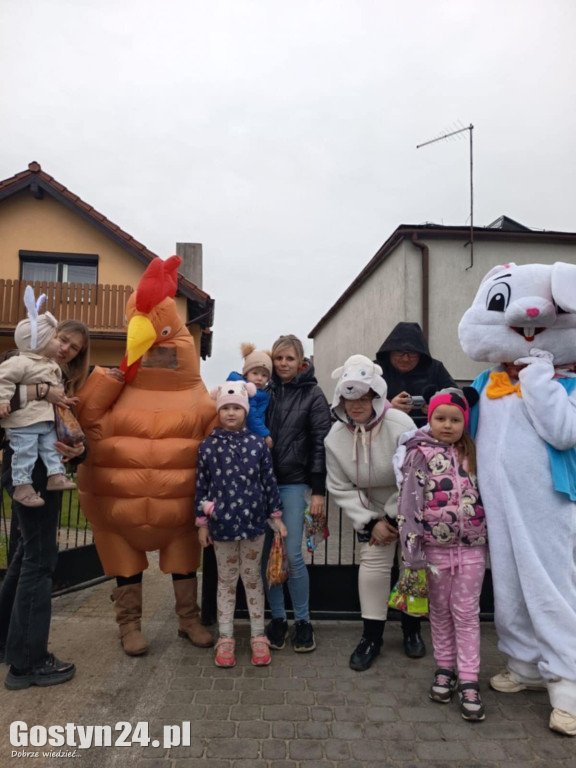 Zajączek odwiedził najmłodszych w Łęce Wielkiej