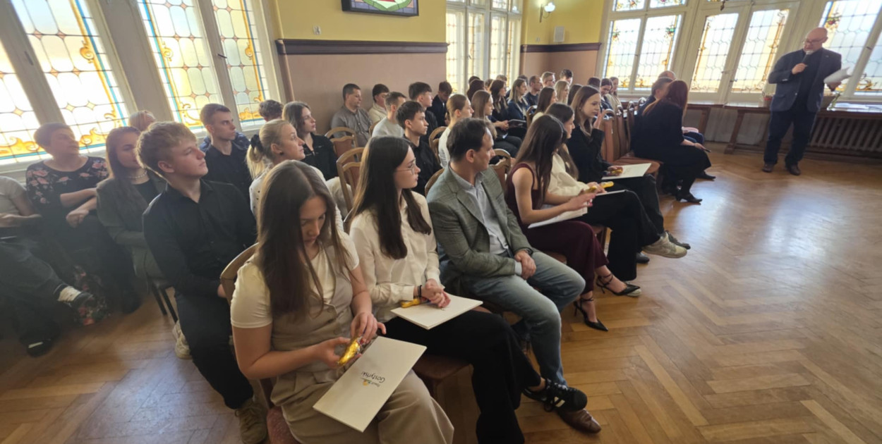 Stypendia dla młodych sportowców z powiatu