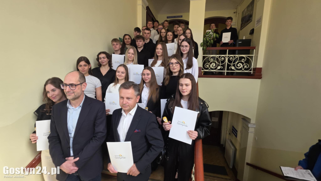 Stypendia dla młodych sportowców z powiatu