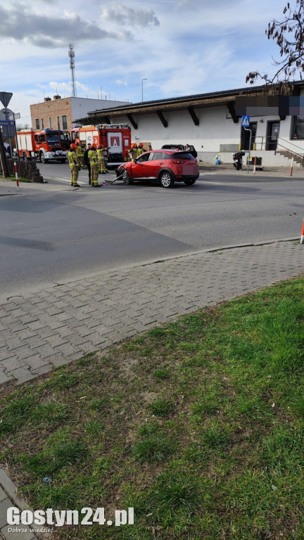 Zdarzenie drogowe na skrzyżowaniu w Gostyniu