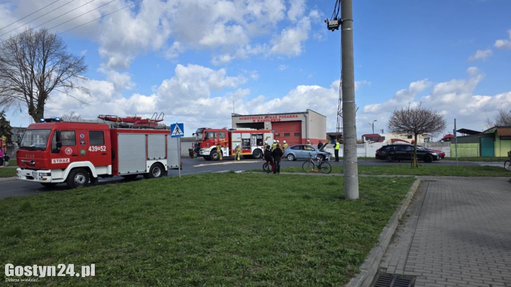 Zderzenie dwóch samochodów w Karolewie