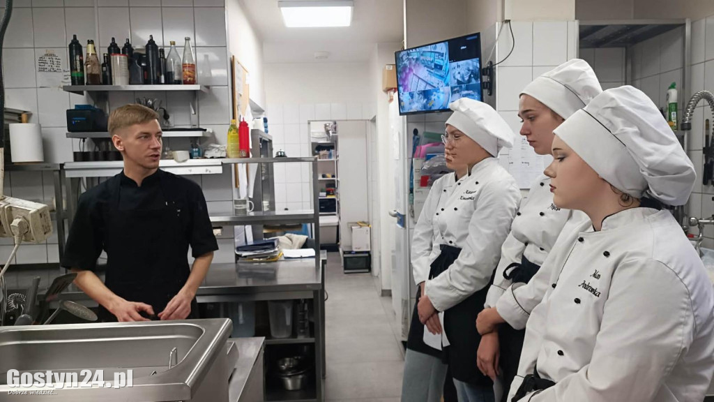 Uczniowie z ZSR w Grabonogu na praktykach w Lofcie