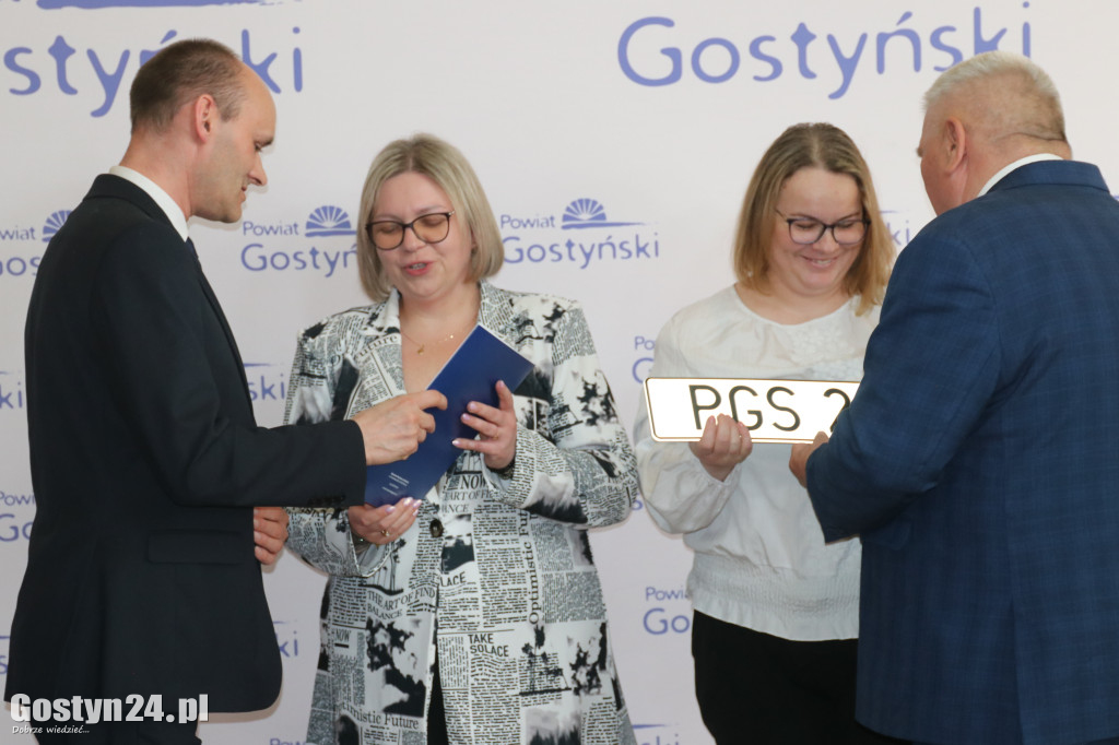 Rozdanie grantów w powiecie gostyńskim