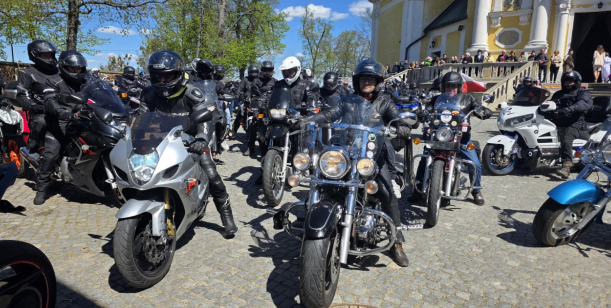 Otwarcie sezonu motocyklowego na Świętej Górze