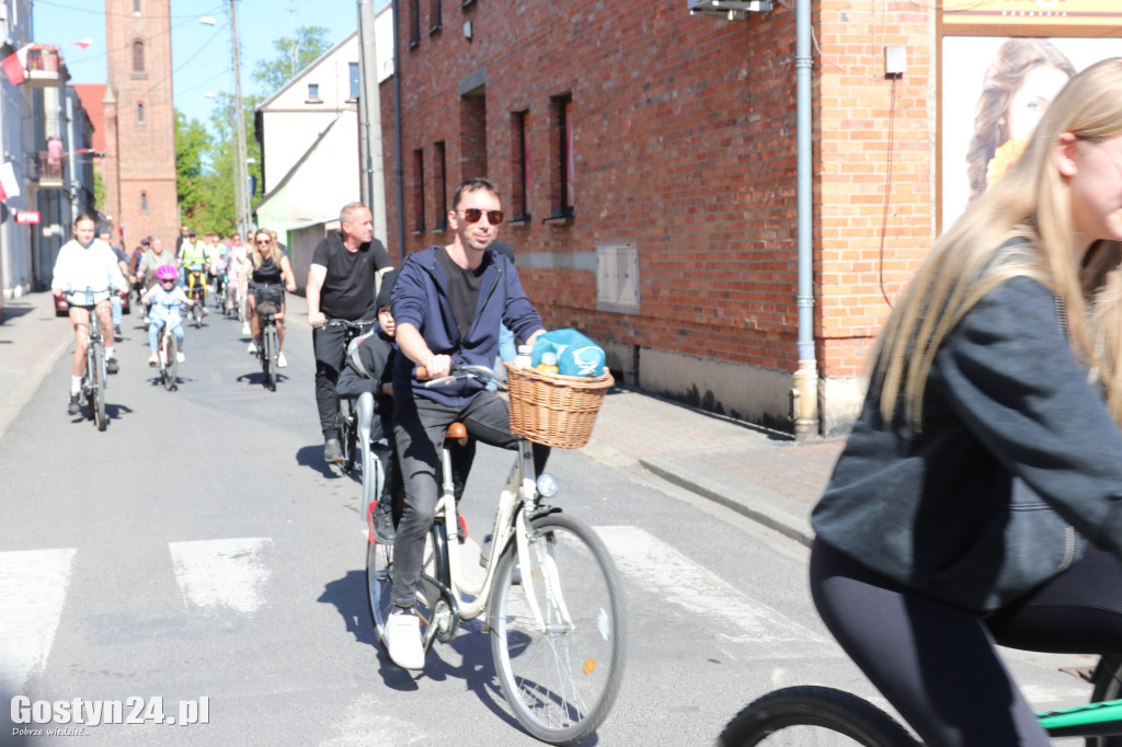Rekordowa rowerówka na 1 maja w Poniecu