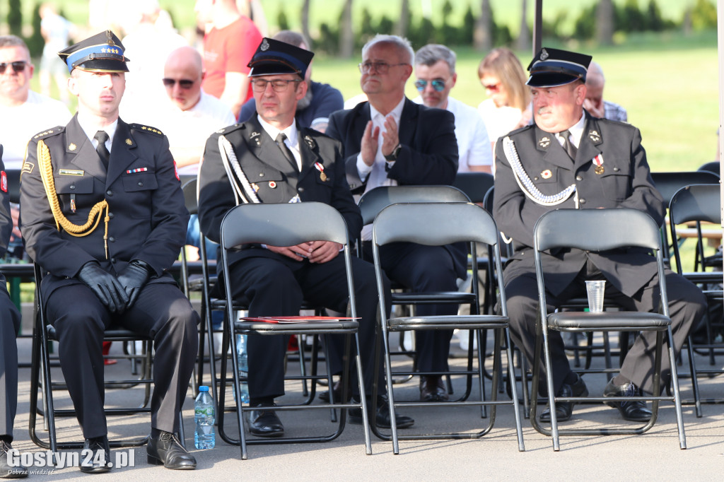 Przekazanie wozu dla OSP Babkowice