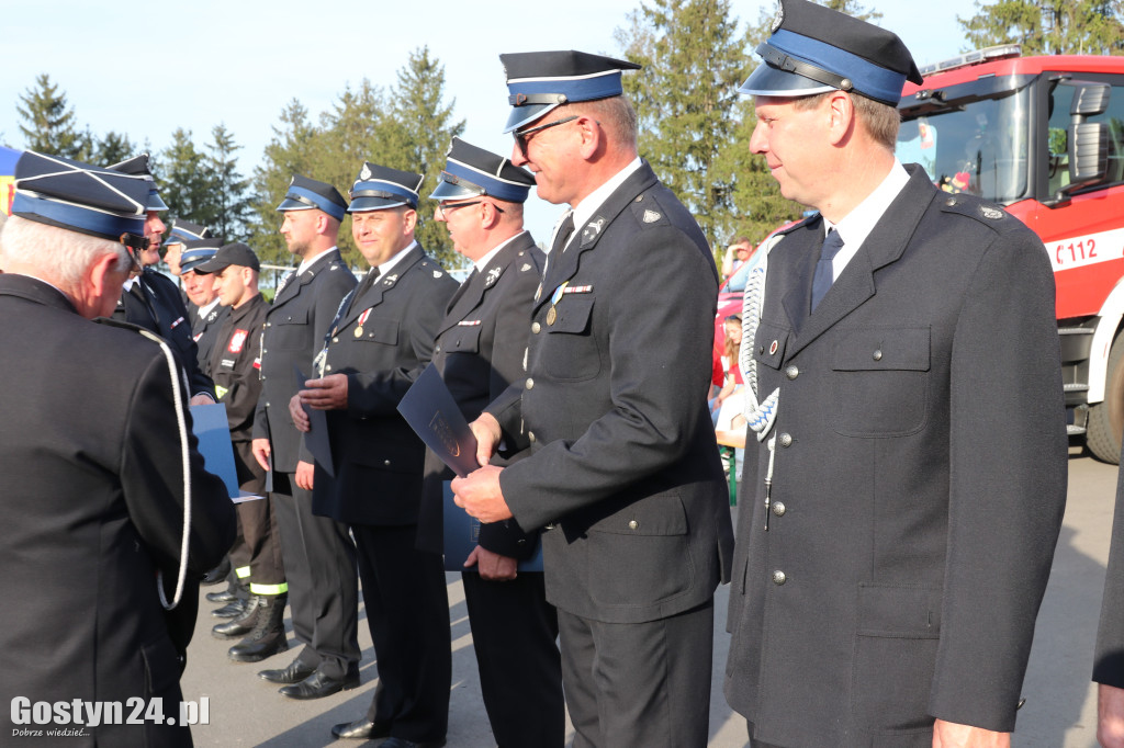 Przekazanie wozu dla OSP Babkowice
