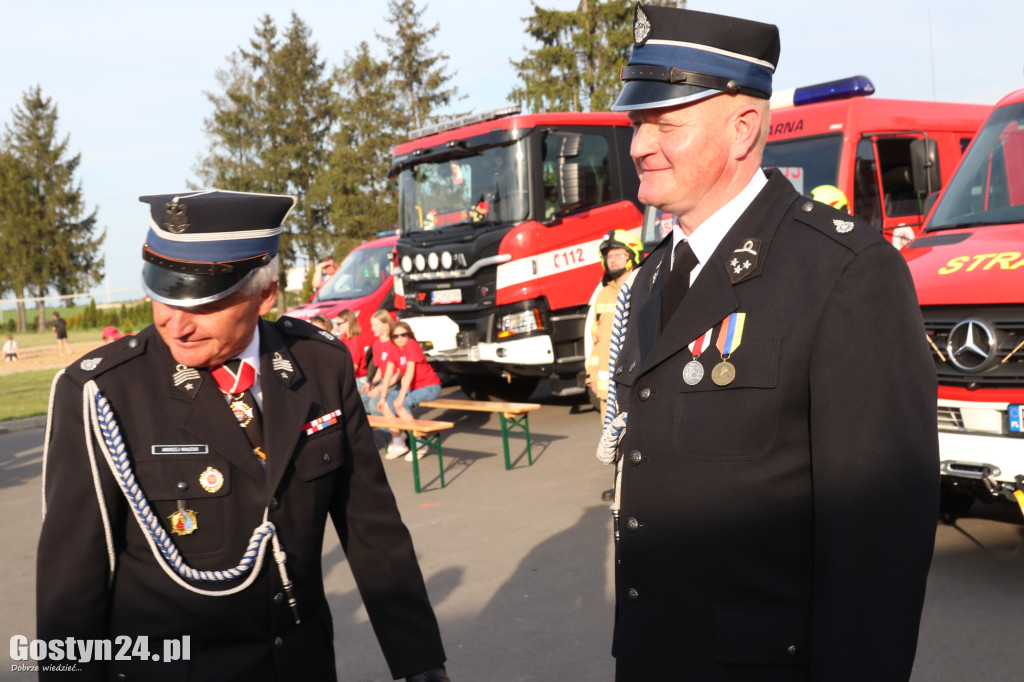 Przekazanie wozu dla OSP Babkowice