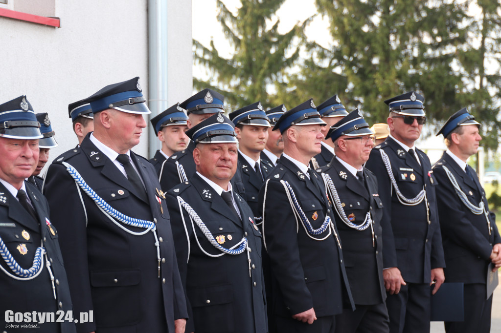 Przekazanie wozu dla OSP Babkowice