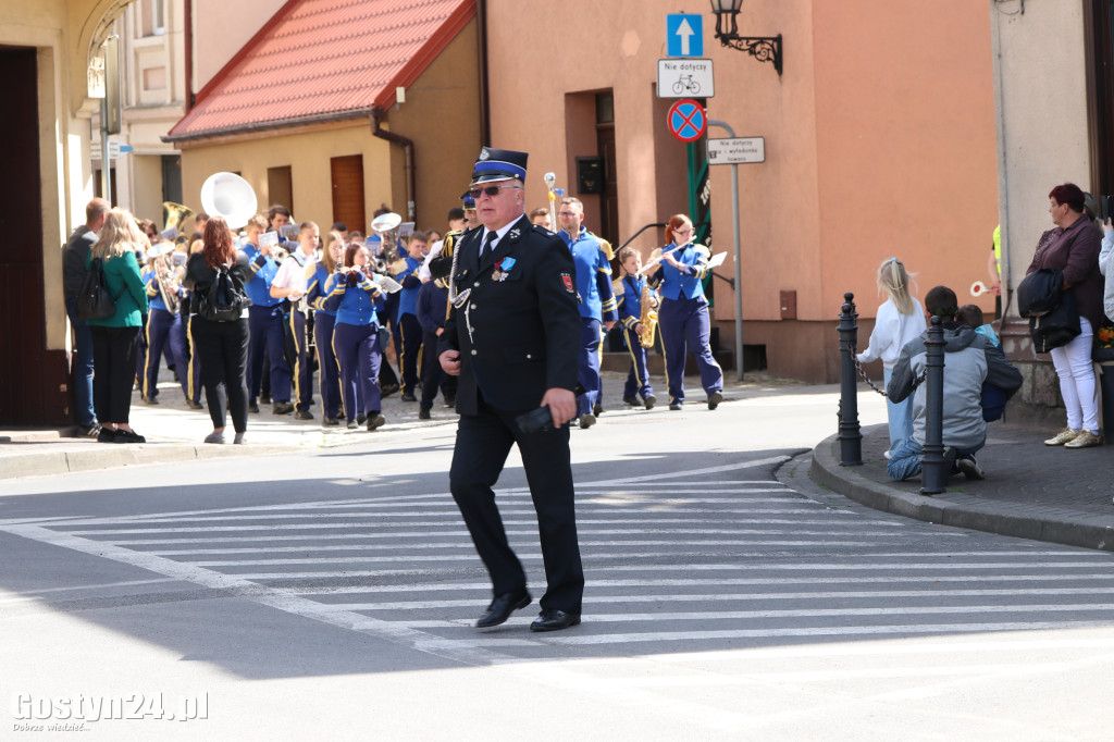 Powiatowe Obchody Dnia Strażaka w Poniecu