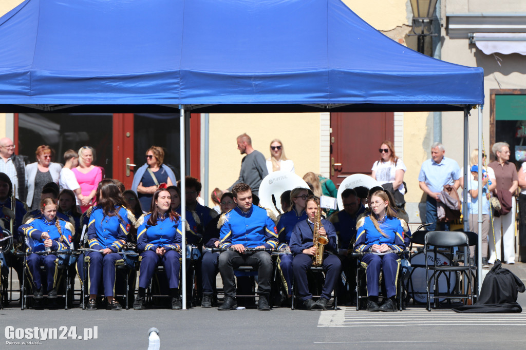 Powiatowe Obchody Dnia Strażaka w Poniecu