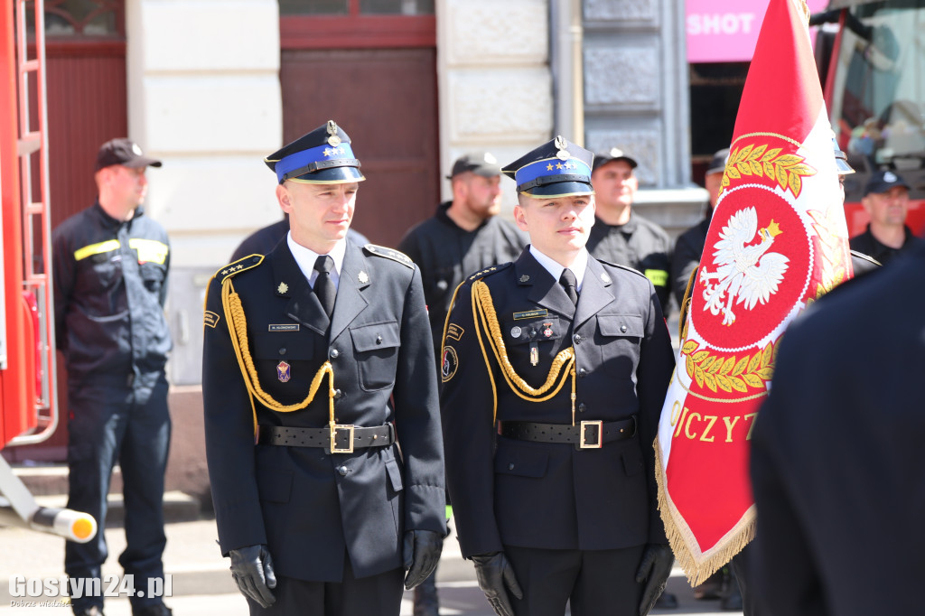 Powiatowe Obchody Dnia Strażaka w Poniecu