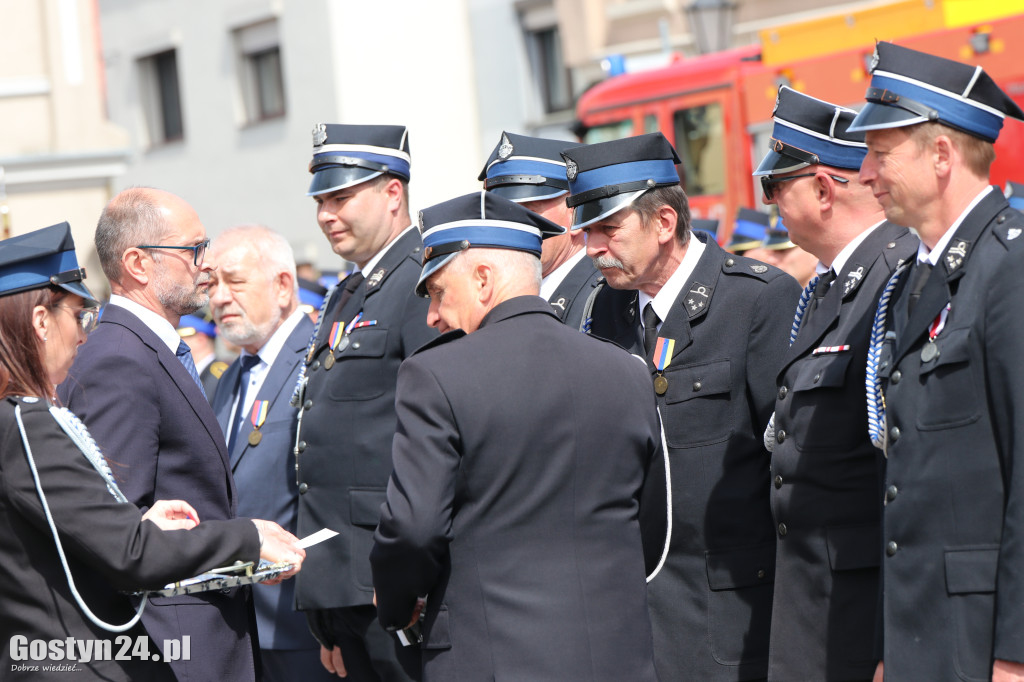 Powiatowe Obchody Dnia Strażaka w Poniecu
