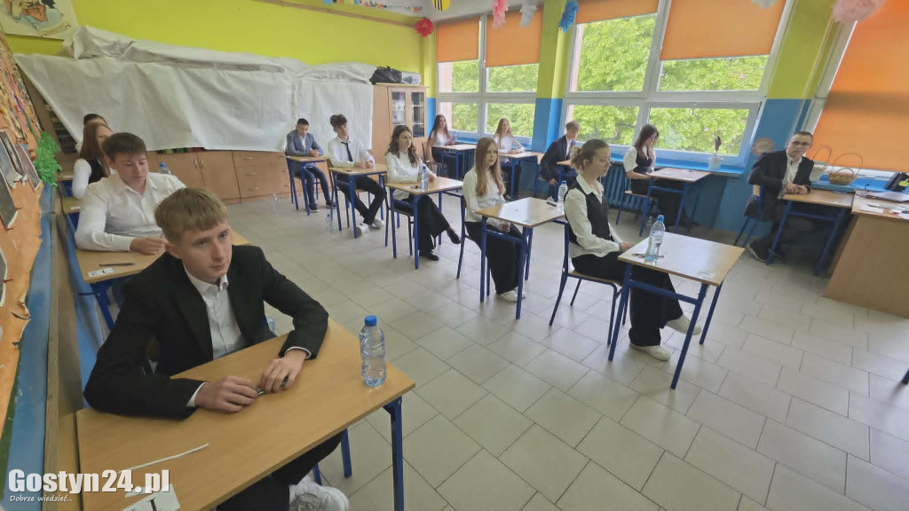 Rozpoczęły się egzaminy ósmoklasistów