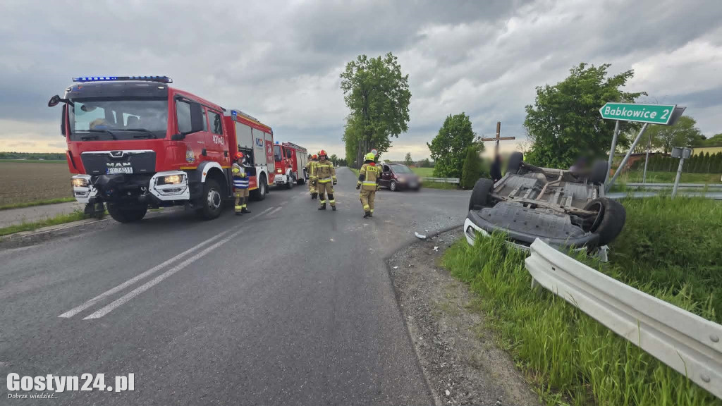 Zdarzenie drogowe na trasie Siedlec-Pępowo
