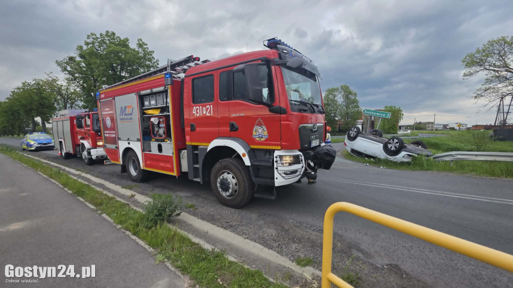 Zdarzenie drogowe na trasie Siedlec-Pępowo