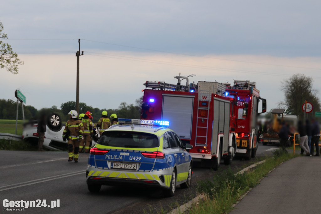Zdarzenie drogowe na trasie Siedlec-Pępowo