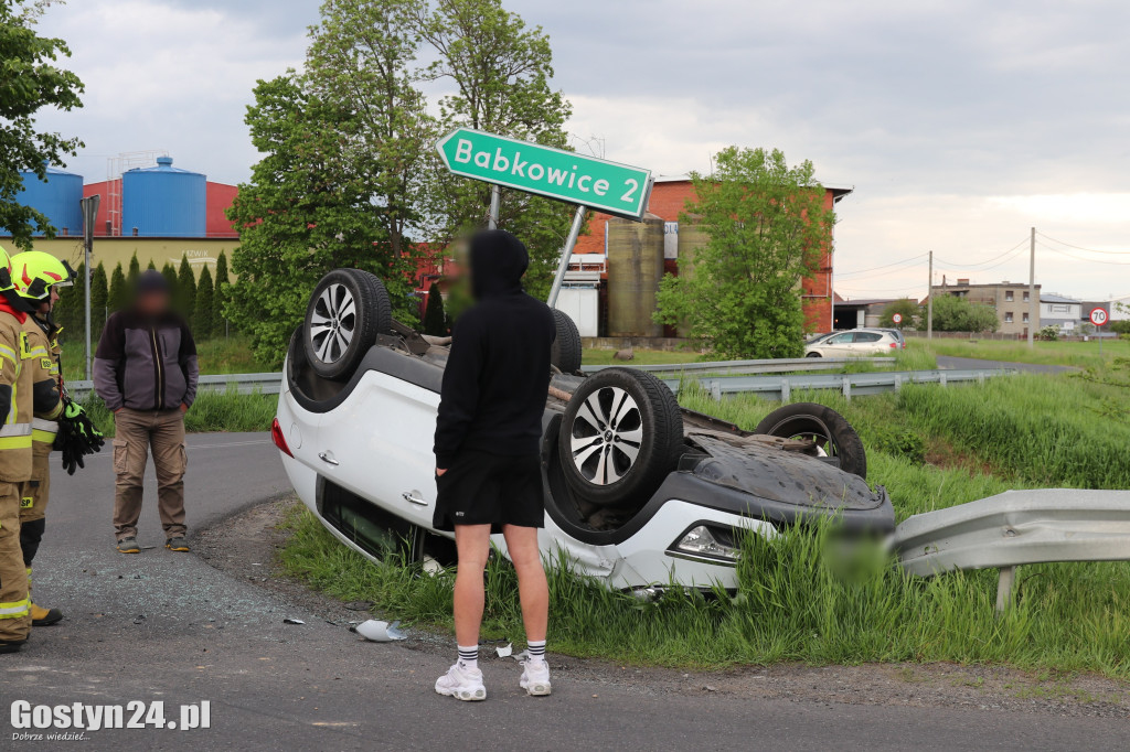 Zdarzenie drogowe na trasie Siedlec-Pępowo