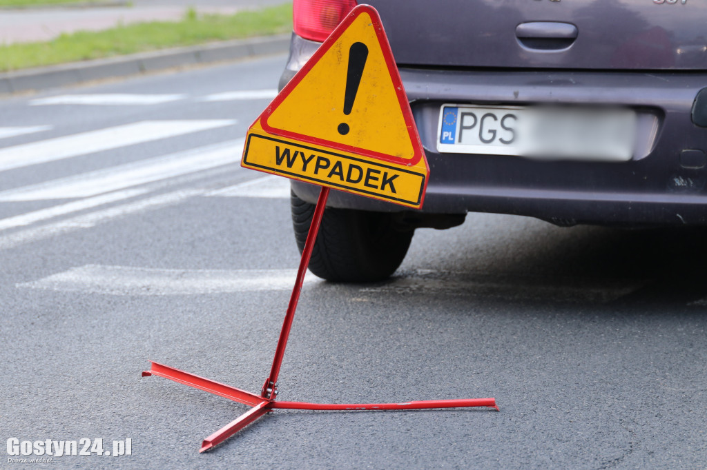 Potrącenie pieszych na ul. Wrocławskiej w Gostyniu