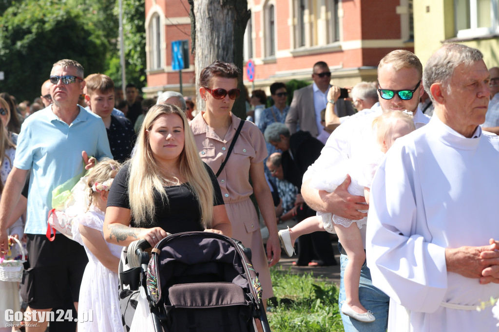 Procesja Bożego Ciała ulicami Gostynia
