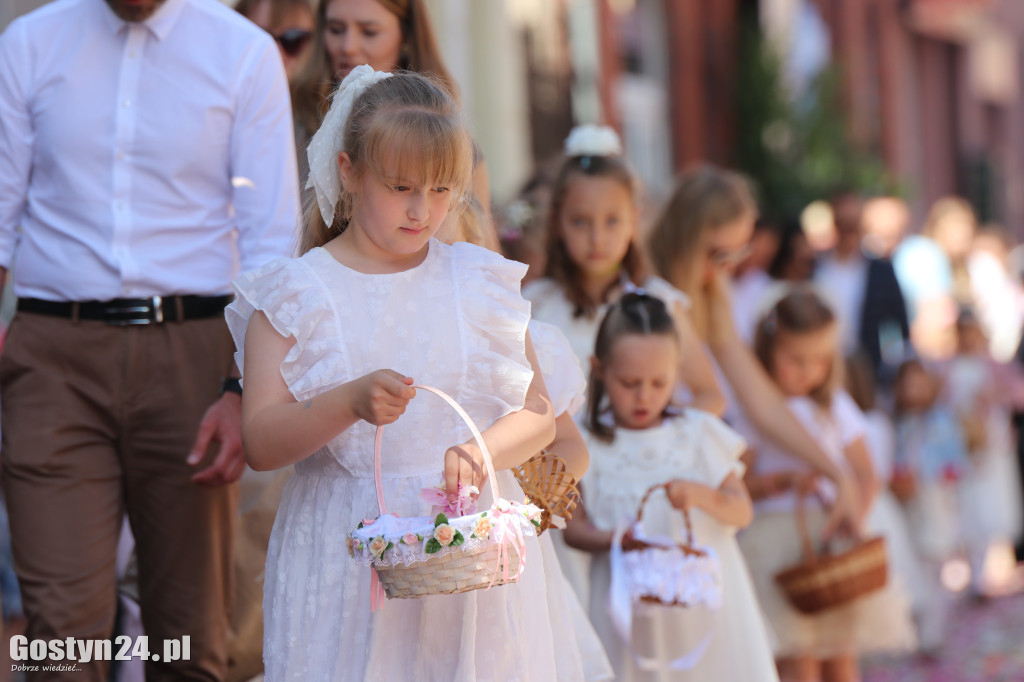 Procesja Bożego Ciała ulicami Gostynia