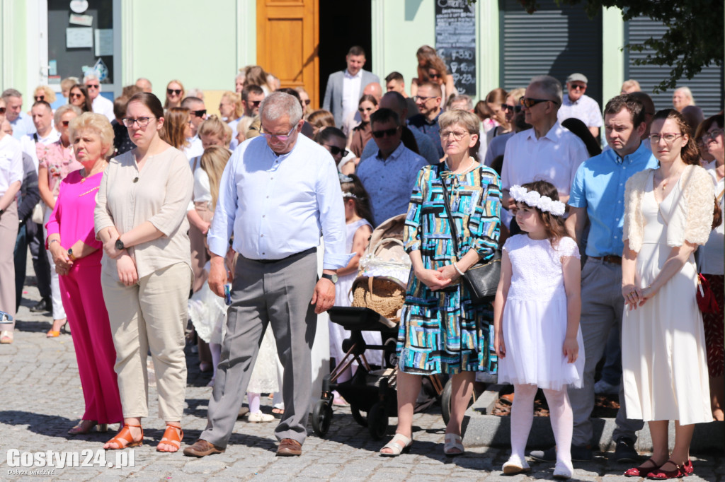 Procesja Bożego Ciała ulicami Gostynia