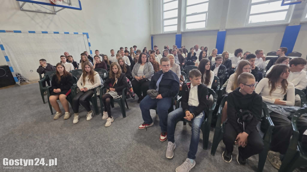Uroczystość zakończenia termomodernizacji SP w Borku Wlkp.