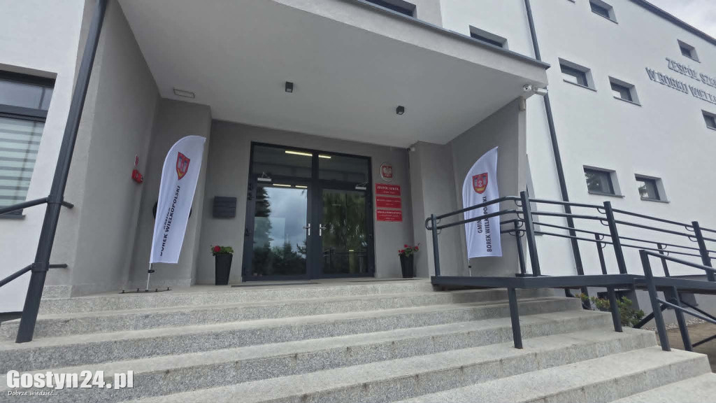 Uroczystość zakończenia termomodernizacji SP w Borku Wlkp.