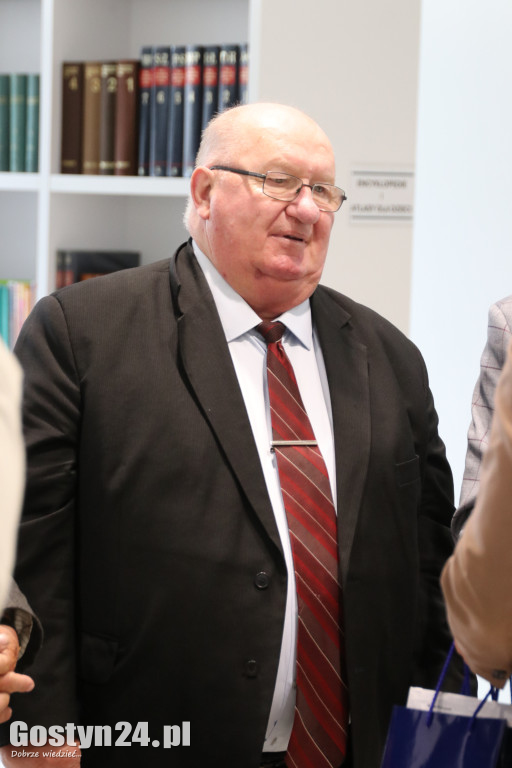 35-lecie Wieści Pępowa w biboiotece
