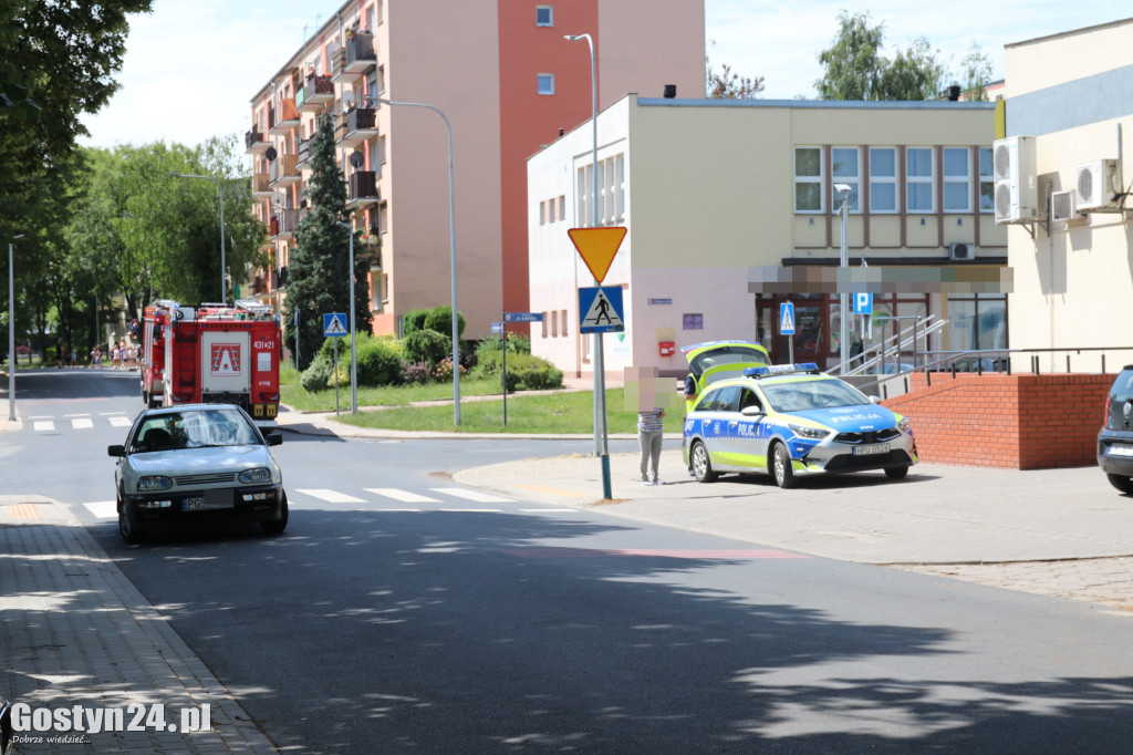 Zderzenie osobówki i rowerzysty w Gostyniu