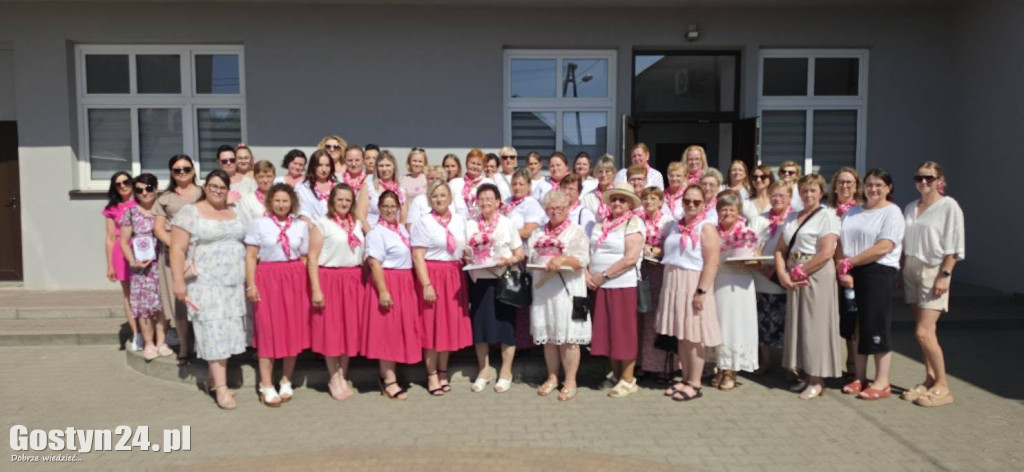 100 lat OSP, 60 lat KGW. Jubileuszowe święto w Szurkowie.