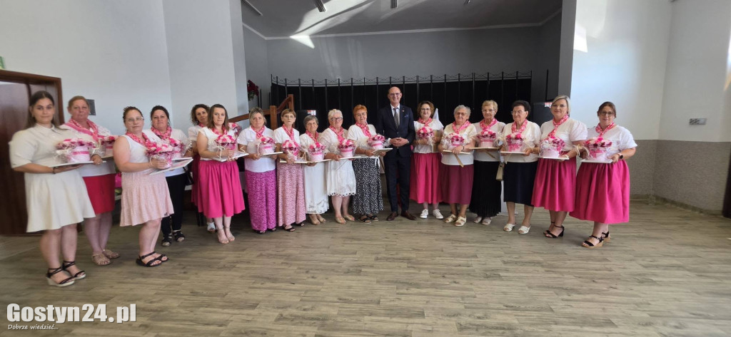 100 lat OSP, 60 lat KGW. Jubileuszowe święto w Szurkowie.