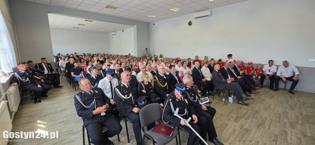 100 lat OSP, 60 lat KGW. Jubileuszowe święto w Szurkowie.
