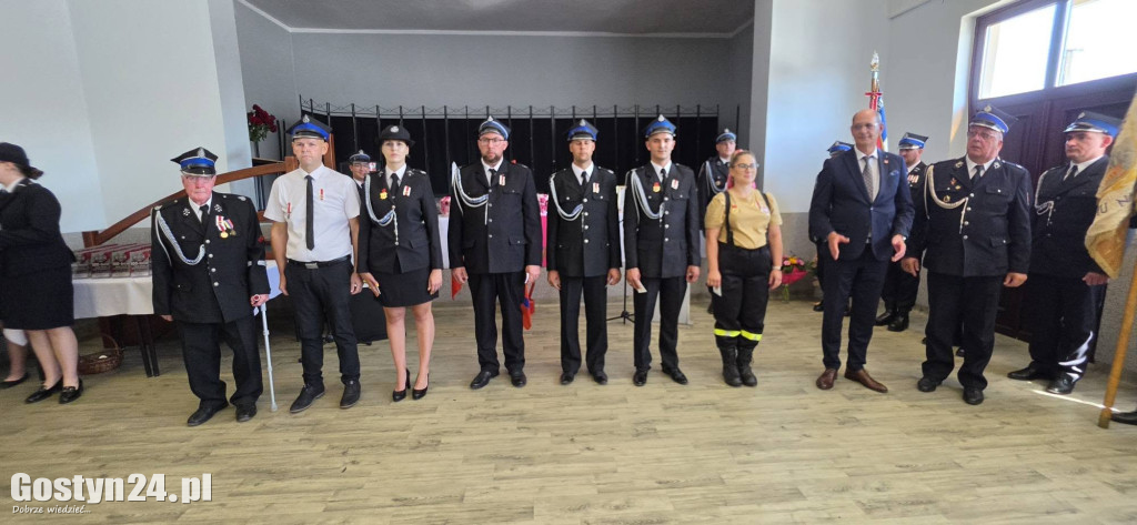 100 lat OSP, 60 lat KGW. Jubileuszowe święto w Szurkowie.