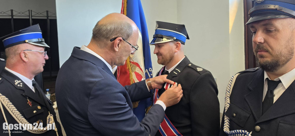 100 lat OSP, 60 lat KGW. Jubileuszowe święto w Szurkowie.