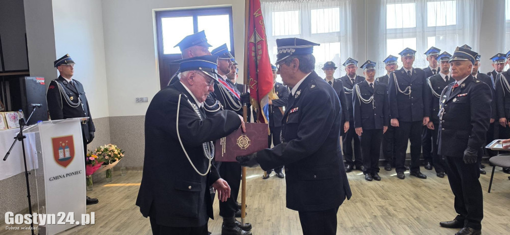 100 lat OSP, 60 lat KGW. Jubileuszowe święto w Szurkowie.