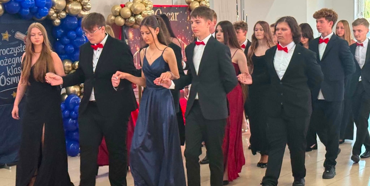 Gala zakończenia klasy VIII. Uczniowie odebrali Oskary