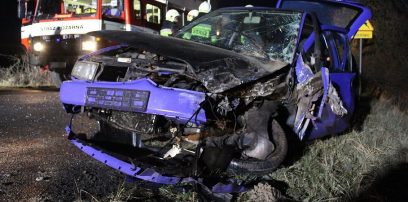 Czołowe zderzenie na łuku - film