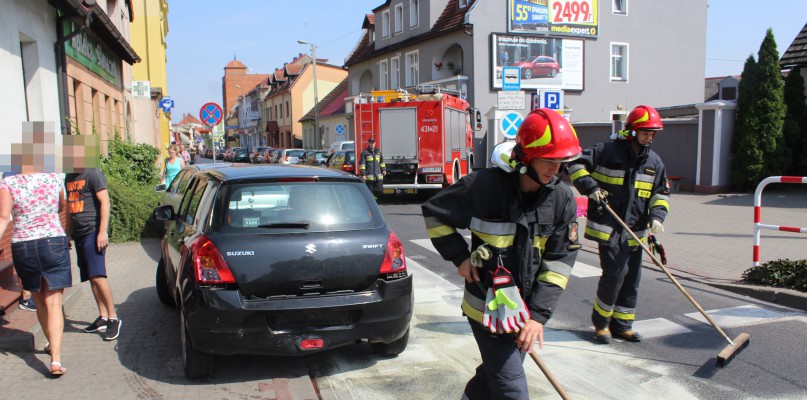 Stłuczka w godzinach szczytu. Trzy uszkodzone auta