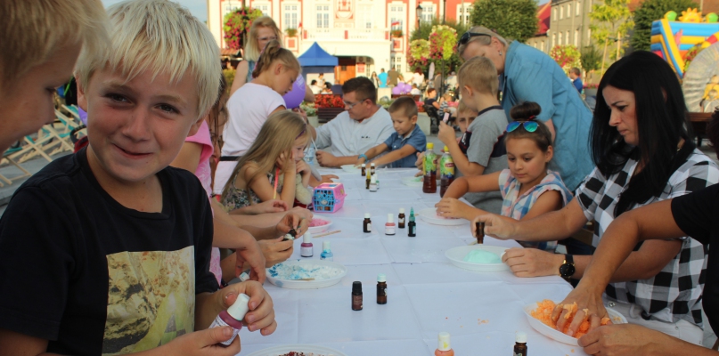 Lawendowe wianki przyozdobiły głowy najmłodszych mieszkańców
