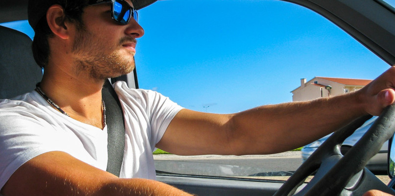 Jak wybrać najtańsze ubezpieczenie OC samochodu?