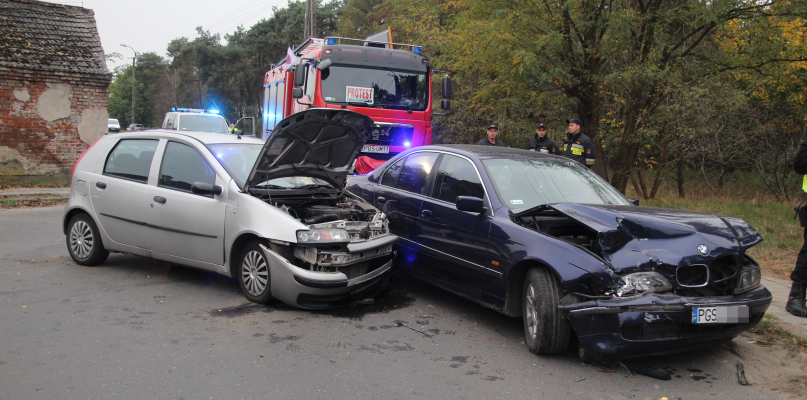 Pechowe skrzyżowanie. Nikomu nic się nie stało, ale wyglądało groźnie