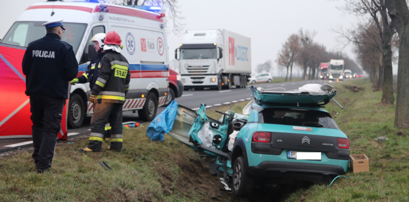 Tydzień kończy się tragicznie... 43-letnia kobieta zginęła w wypadku