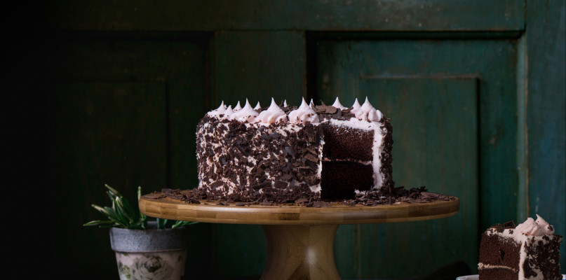 Co zrobić, żeby ciasto było idealnie miękkie i puszyste? Praktyczne porady