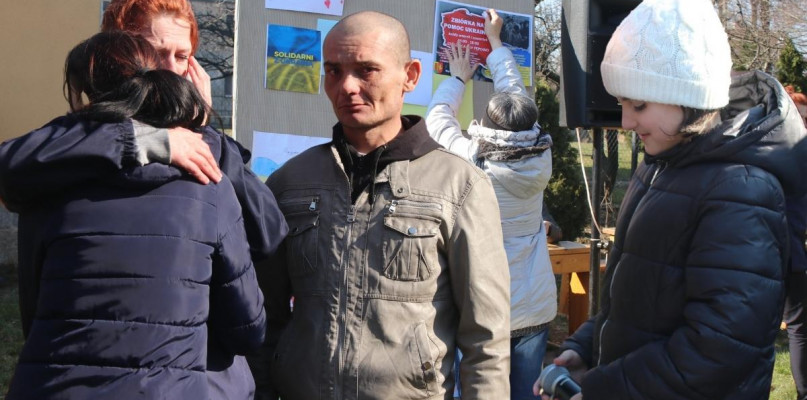 Piknik w ogrodach. Kiedy śpiewała ludzie wstali z miejsc, niektórzy się popłakali