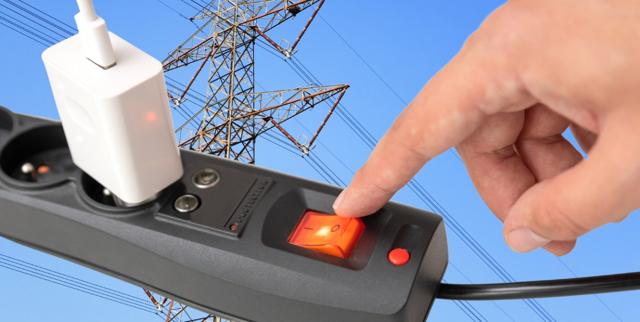 W tych miejscach Enea wyłączy prąd. Dotyczy czterech gmin naszego powiatu