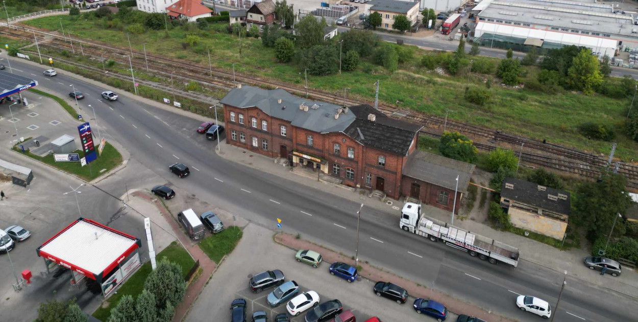 Zamierzają przejąć dworzec PKP w Gostyniu. Rozmowy już trwają. Znamy plany...